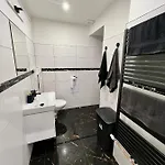 Piskovna Assen * اوسترافا